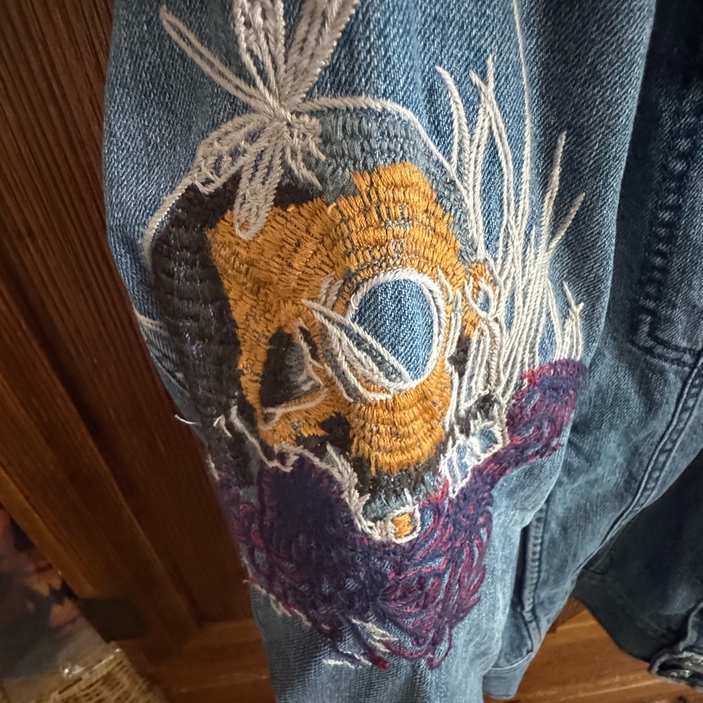 Diesel Men’s Denim Jacket with Floral Embroidery size L - Picture 7 of 14